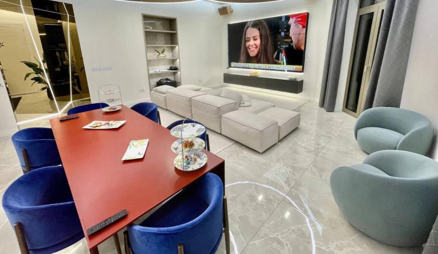 Finesse Design Apartment *