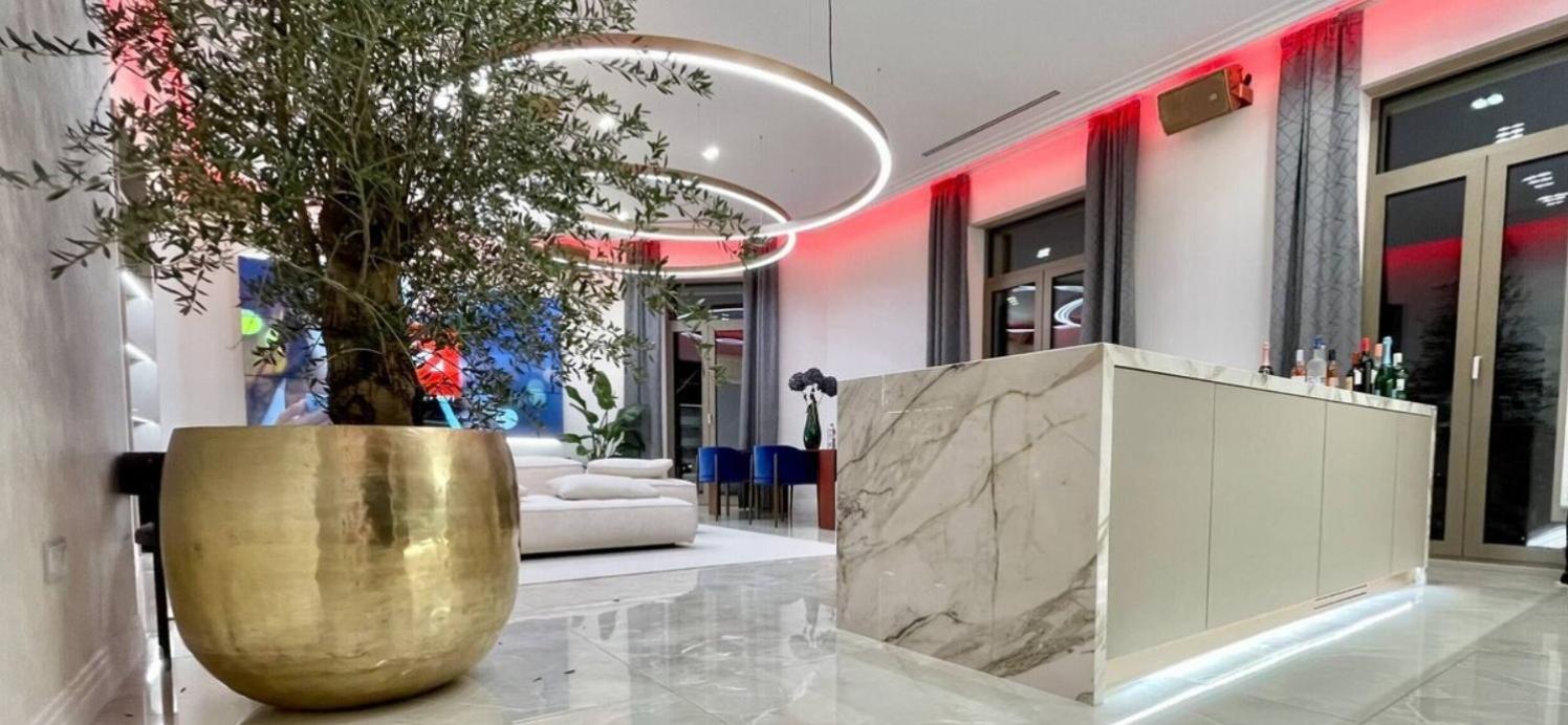 Apartment Finesse Design *
