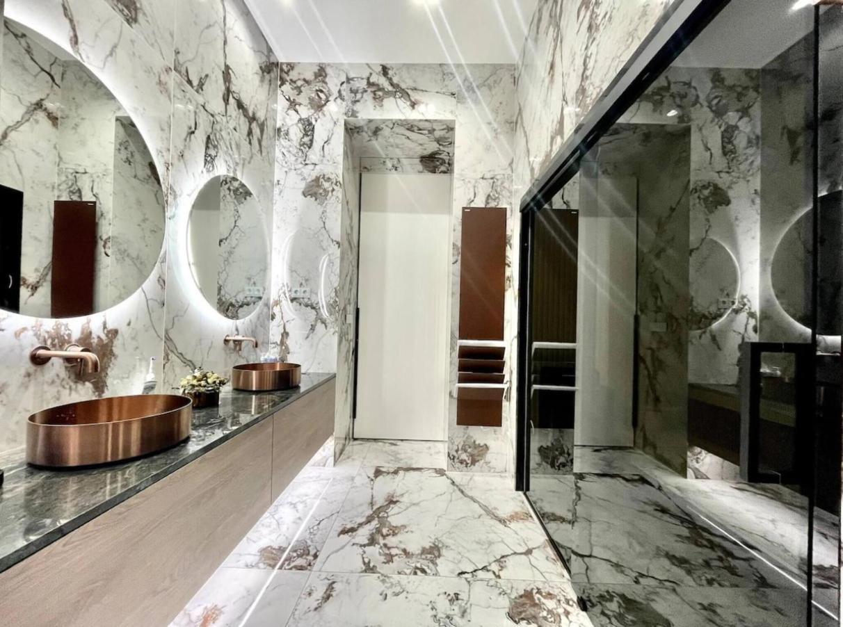 Apartment Finesse Design *